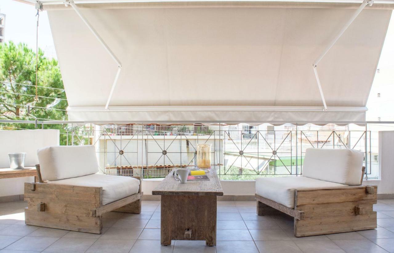 Designer's apartment close to city center Atenas Exterior foto