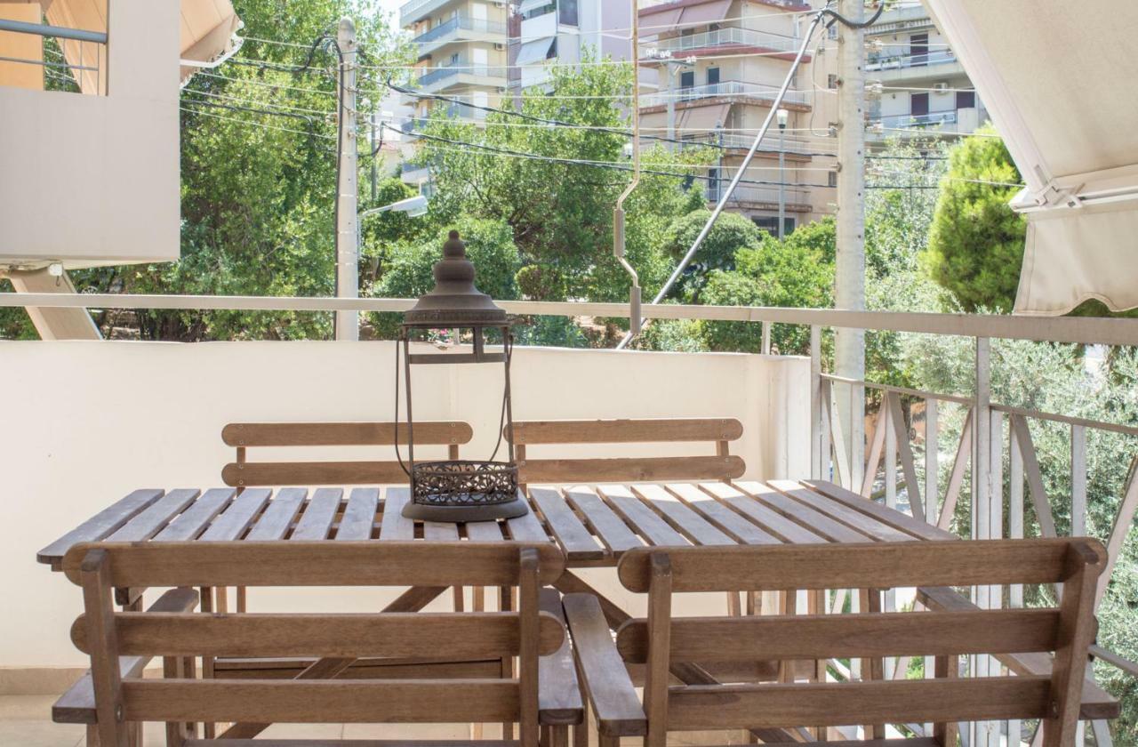 Designer's apartment close to city center Atenas Exterior foto